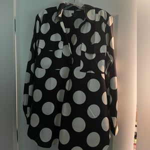 Ann Taylor dress shirt large Polka Dots - machine washable